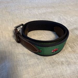 Vineyard Vines men’s Christmas belt size 36